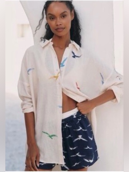 Anthropologie Tops - Anthropologie Linen button down shirt